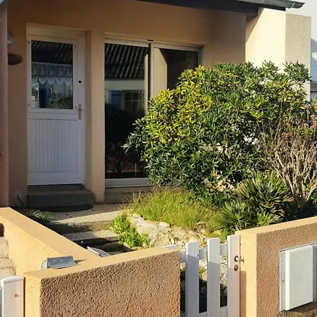 Maisonnette Avec Terrasse 